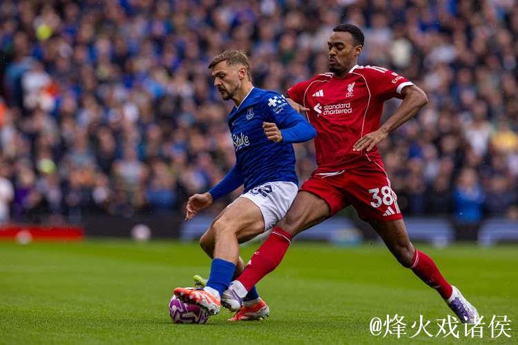 凯尔：红牌改变了比赛局势，我们本不该让自己陷入困境