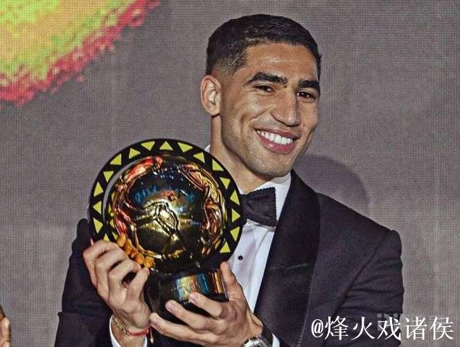 官方:阿什拉夫当选2025年度非洲足球先生 官方:阿什拉夫当选2025年度非洲足球先生