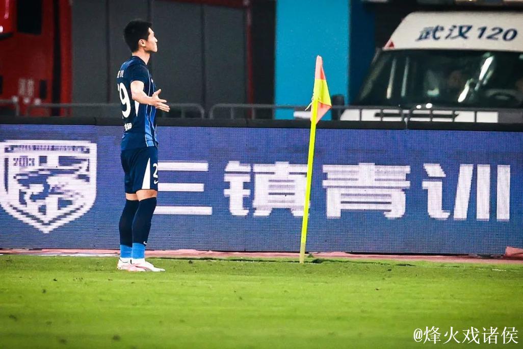 郑浩乾:我和武汉很有缘 机会源于每次多跑几步 郑浩乾:我和武汉很有缘 机会源于每次多跑几步