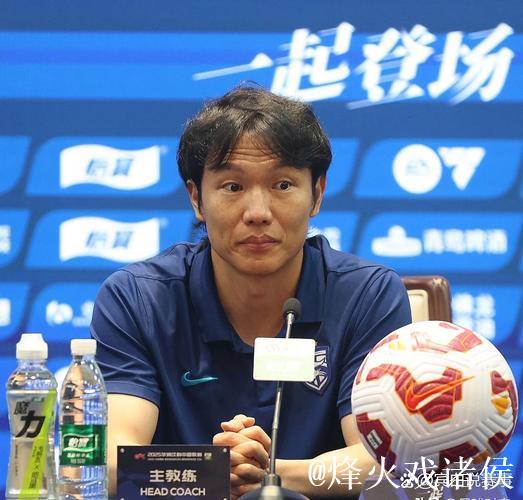 邓卓翔将继续带队 武汉三镇正抓紧解决转会禁令 邓卓翔将继续带队 武汉三镇正抓紧解决转会禁令